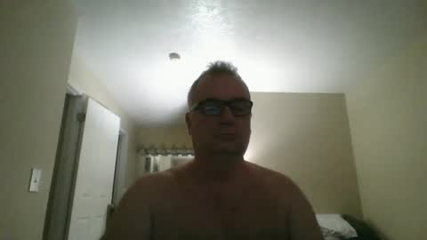 thickwhiteload online show from March 6, 2025, 1:57 pm