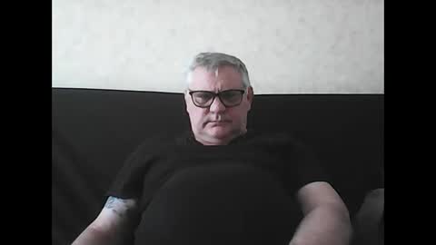 Thierrysymp online show from December 7, 2024, 10:56 am