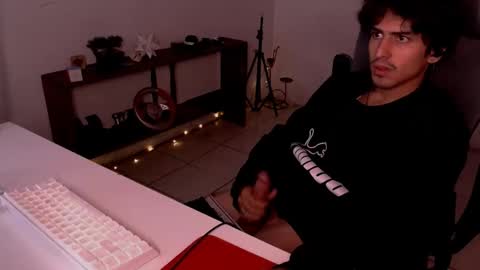 thieves_us online show from November 21, 2025, 10:36 am