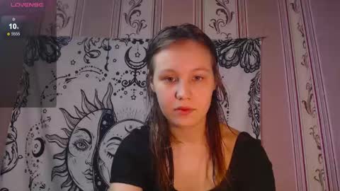 Snapshot of thighswithspikes chatting on October 30, 2025, 10:16 am thighswithspikes online show from October 30, 2025, 10:16 am