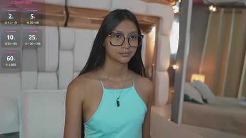 Snapshot of thin_eva chatting on April 26, 2026, 12:25 pm Eva online show from April 26, 2026, 12:25 pm