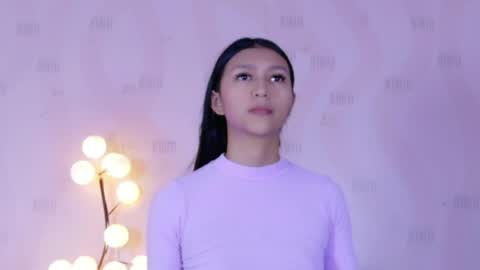 Snapshot of thin_eva chatting on June 8, 2026, 12:38 pm Eva online show from June 8, 2026, 12:38 pm