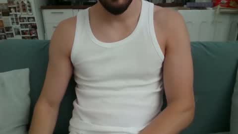 Snapshot of thinboy2 chatting on September 13, 2025, 11:43 am Thinboy2 online show from September 13, 2025, 11:43 am