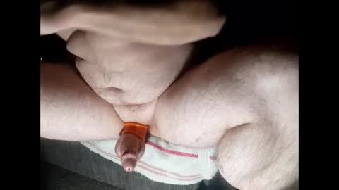 Snapshot of thirsty4itall chatting on December 9, 2024, 10:11 am Thirsty4itall online show from December 9, 2024, 10:11 am