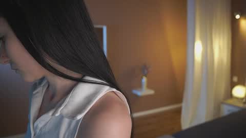 Snapshot of this_is_lilly chatting on April 6, 2026, 2:07 pm Lilly online show from April 6, 2026, 2:07 pm
