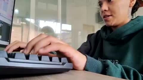 thomas27f online show from November 24, 2025, 6:51 pm