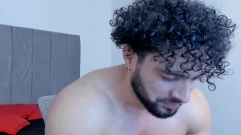 Thomas Brandon online show from January 11, 2026, 12:26 am