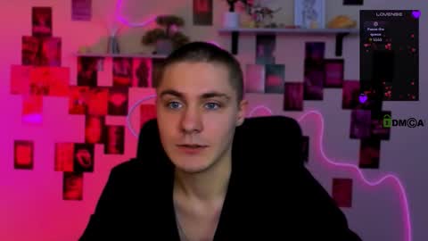 thomas_crow online show from February 23, 2026, 9:39 am