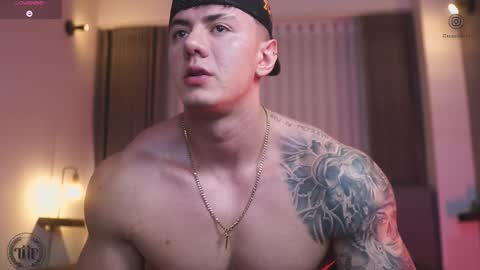 Thomas Falcon online show from November 4, 2025, 12:32 am