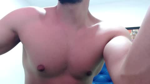 Snapshot of thomas_neuman chatting on February 26, 2025, 9:16 pm Thomas online show from February 26, 2025, 9:16 pm