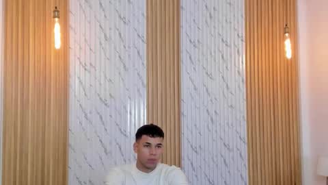 Thomas online show from November 26, 2025, 11:33 am