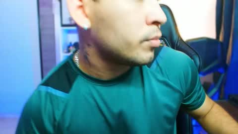 Thomas online show from November 12, 2025, 6:03 am