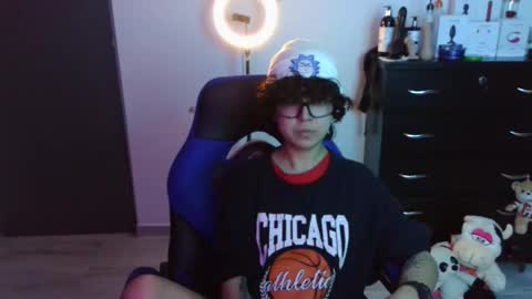 Snapshot of thomascooper_cams chatting on October 26, 2025, 12:27 am VALERIA online show from October 26, 2025, 12:27 am