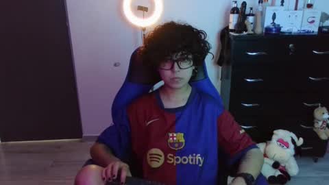 Snapshot of thomascooper_cams chatting on October 26, 2025, 6:58 pm VALERIA online show from October 26, 2025, 6:58 pm