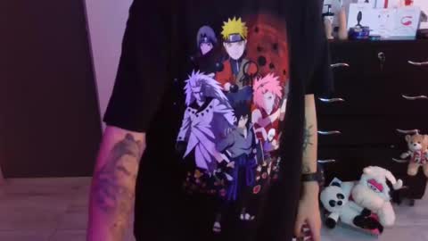 Snapshot of thomascooper_cams chatting on November 12, 2025, 6:19 pm VALERIA online show from November 12, 2025, 6:19 pm