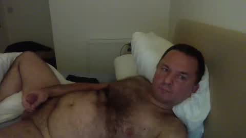 Snapshot of thomaspol chatting on October 25, 2025, 11:32 pm Tom online show from October 25, 2025, 11:32 pm