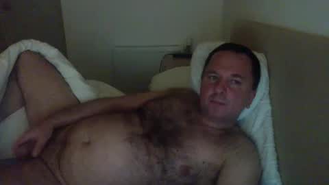 Snapshot of thomaspol chatting on April 22, 2026, 10:00 pm Tom online show from April 22, 2026, 10:00 pm
