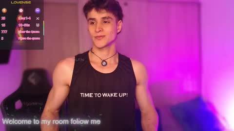 Snapshot of thomklein chatting on November 13, 2025, 7:13 pm Thom Klein online show from November 13, 2025, 7:13 pm