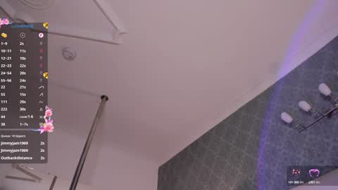 Thomy Thompson online show from December 11, 2024, 10:06 pm