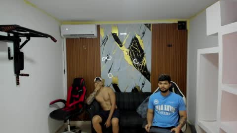 thomson_hot01 online show from April 8, 2026, 5:51 am