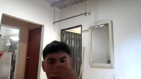 Snapshot of thonybeiio chatting on October 24, 2025, 6:37 pm thonybeiio online show from October 24, 2025, 6:37 pm