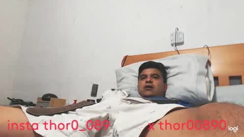 Snapshot of thor0200 chatting on February 16, 2026, 12:29 am thor0200 online show from February 16, 2026, 12:29 am