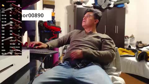 thor0200 online show from March 24, 2026, 4:39 am