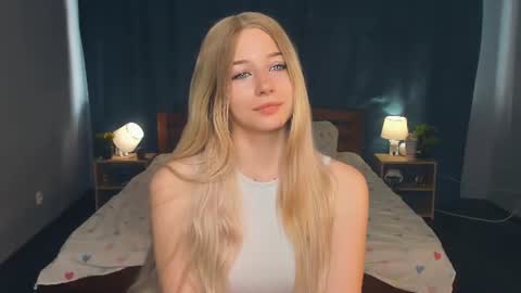 Snapshot of thoracarter chatting on June 15, 2026, 10:17 am thoracarter online show from June 15, 2026, 10:17 am