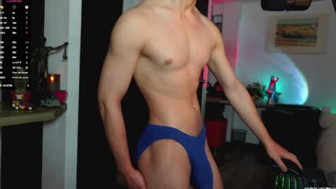   L e a n d e r   25OFF ON MY OF online show from May 28, 2026, 3:20 pm