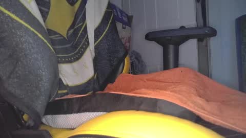 throatmybigcock95 online show from April 5, 2026, 5:59 am