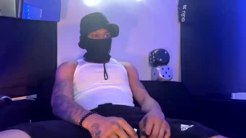 ThroatTaker4l  online show from January 31, 2026, 7:11 pm