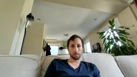 throwawayafteruse20202 online show from September 10, 2025, 4:07 pm