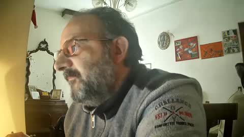 Snapshot of thunderflash73 chatting on February 22, 2025, 11:46 am Little Wolf online show from February 22, 2025, 11:46 am