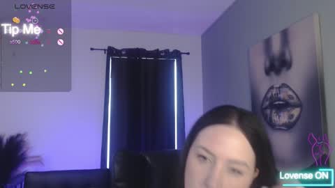 Snapshot of tiabellaxxx chatting on November 12, 2025, 7:57 pm Tia Bella online show from November 12, 2025, 7:57 pm