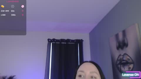 Tia Bella online show from March 22, 2026, 7:06 pm