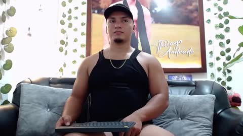 tiago andrade online show from October 8, 2025, 9:12 pm