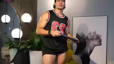 Snapshot of tian_brooks chatting on September 19, 2025, 9:26 pm Tian Brooks online show from September 19, 2025, 9:26 pm