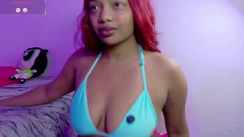 Snapshot of tiannarodriguez chatting on April 30, 2026, 4:19 am Mel online show from April 30, 2026, 4:19 am