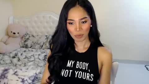 Snapshot of tiara_gurl16 chatting on October 16, 2025, 1:56 pm tiara online show from October 16, 2025, 1:56 pm