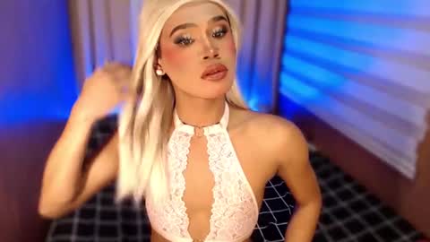 Sam online show from October 8, 2025, 2:47 pm
