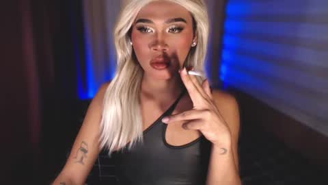 Sam online show from October 25, 2025, 3:51 pm