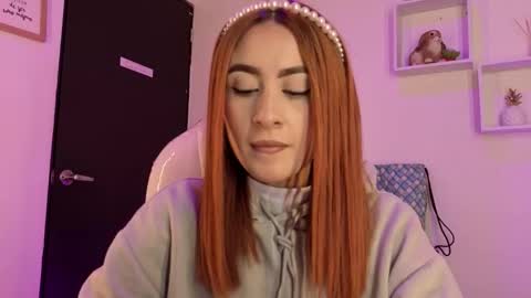 Tiarha online show from November 8, 2025, 4:23 am