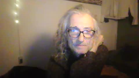 tiddles12345 online show from May 20, 2026, 11:55 pm