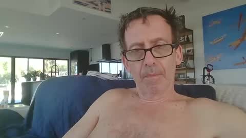 JustMe online show from January 19, 2025, 6:32 pm