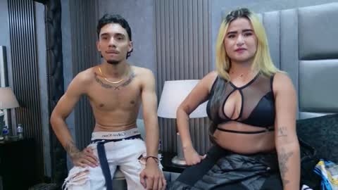 Snapshot of tifannyandethan chatting on February 11, 2026, 1:54 am Ethan and Tifanny online show from February 11, 2026, 1:54 am