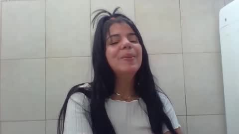 Tifany online show from February 12, 2025, 9:54 pm