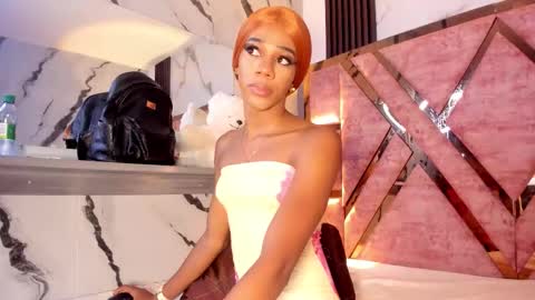 Tifanny online show from January 17, 2026, 6:33 pm