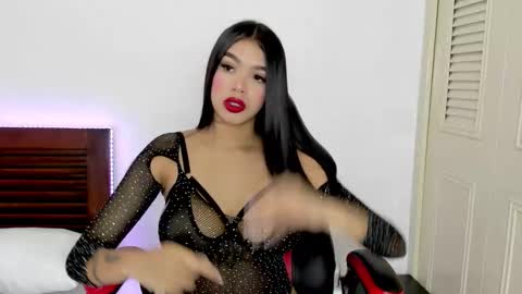 tifanymonroehot online show from February 9, 2026, 11:58 am