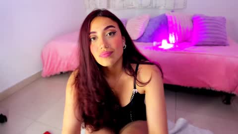 Snapshot of tifanyrose1 chatting on January 14, 2025, 7:06 am Tiffany online show from January 14, 2025, 7:06 am