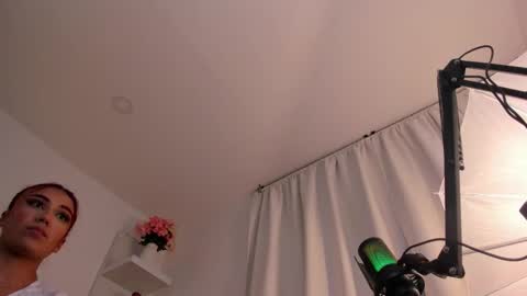 Tiffany online show from February 3, 2026, 2:53 am